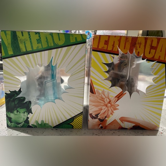 NIB My Hero Academia Figures - Picture 5 of 8